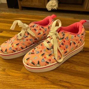 Gently worn Heely Sneakers size 3